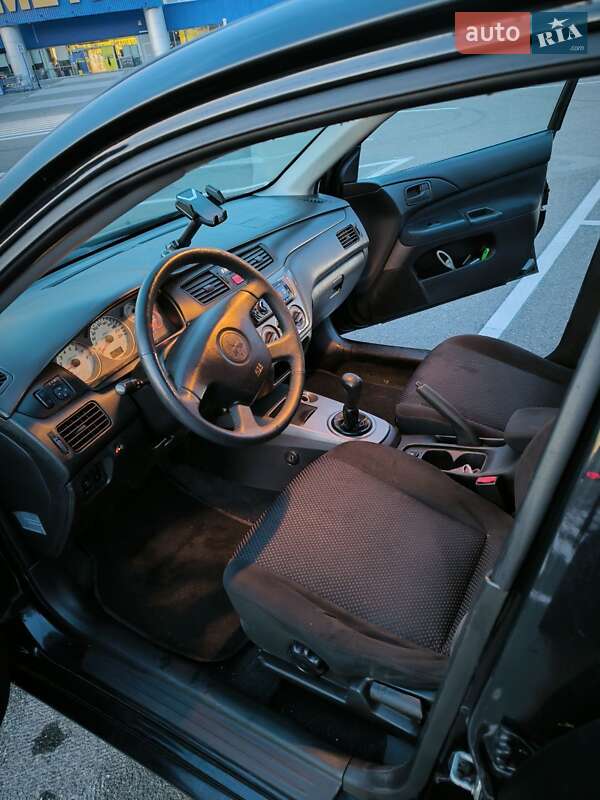 Универсал Mitsubishi Lancer 2005 в Киеве