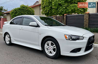 Седан Mitsubishi Lancer 2011 в 