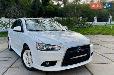 Седан Mitsubishi Lancer 2011 в Одессе