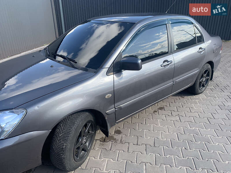 Седан Mitsubishi Lancer 2006 в Кам'янському