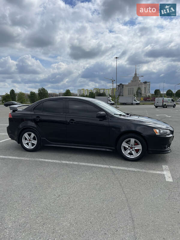 Седан Mitsubishi Lancer 2007 в Києві