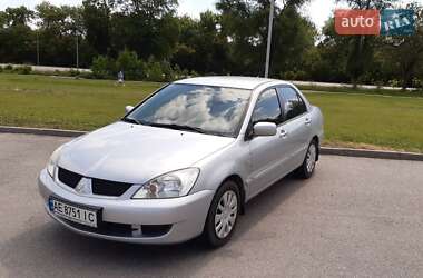 Седан Mitsubishi Lancer 2006 в Днепре