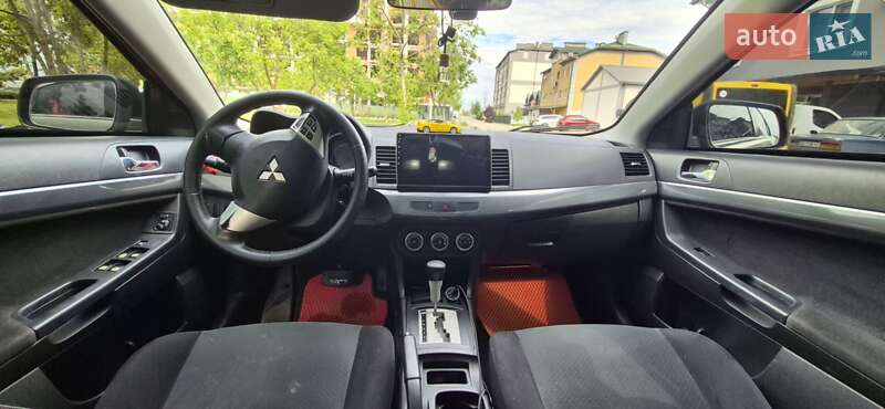Седан Mitsubishi Lancer 2008 в Ужгороде