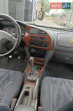 Седан Mitsubishi Lancer 1996 в 