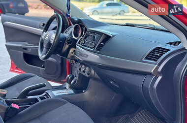 Седан Mitsubishi Lancer 2013 в 