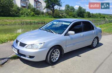 Седан Mitsubishi Lancer 2006 в Ужгороді