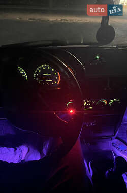 Седан Mitsubishi Lancer 1990 в 