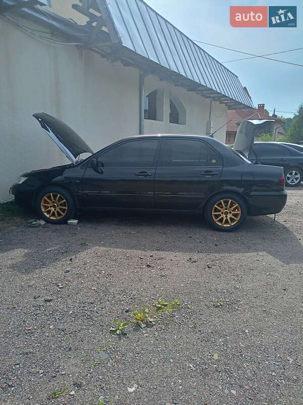 Седан Mitsubishi Lancer 2008 в Львові