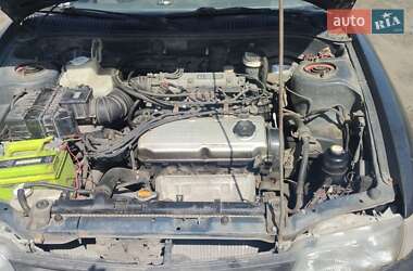 Седан Mitsubishi Lancer 1994 в Запорожье