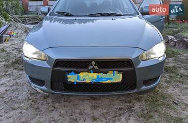 Седан Mitsubishi Lancer 2009 в Киеве