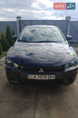 Седан Mitsubishi Lancer 2011 в Черкассах
