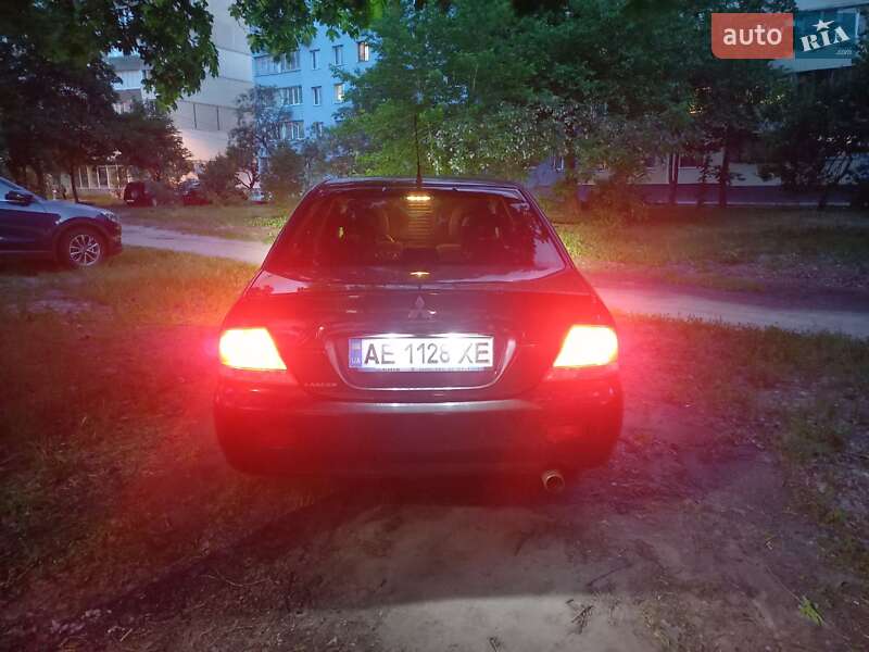 Седан Mitsubishi Lancer 2008 в Днепре