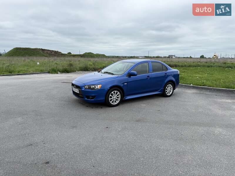 Седан Mitsubishi Lancer 2011 в 