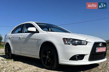 Хетчбек Mitsubishi Lancer 2012 в 