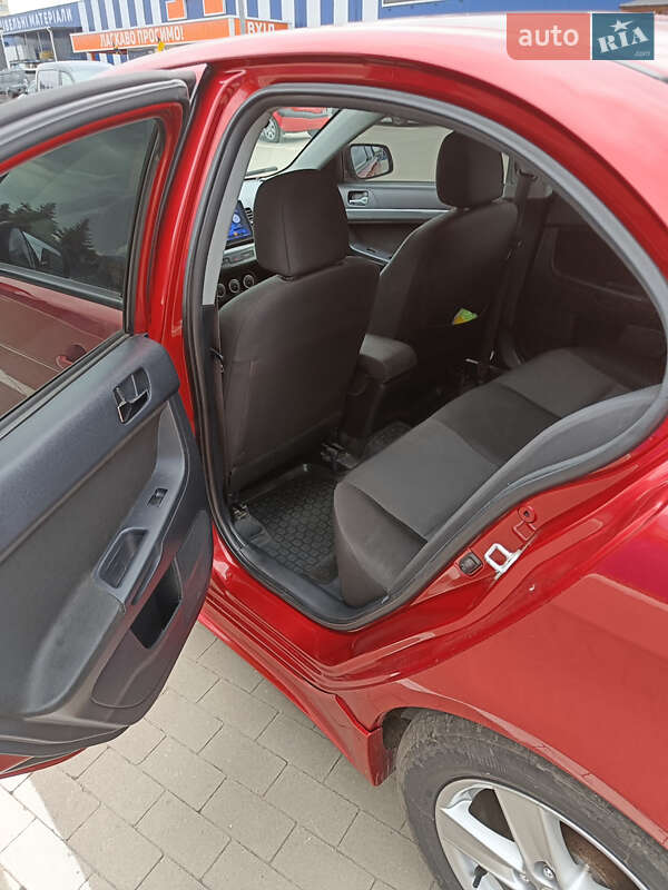 Седан Mitsubishi Lancer 2008 в Прилуках