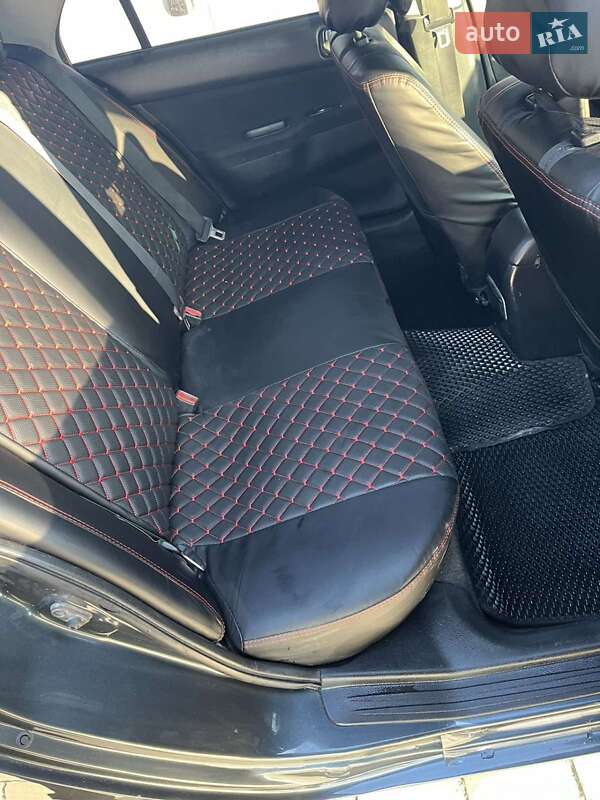 Седан Mitsubishi Lancer 2004 в Тернополе