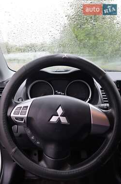 Седан Mitsubishi Lancer 2013 в 