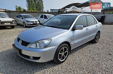 Седан Mitsubishi Lancer 2006 в Шостке