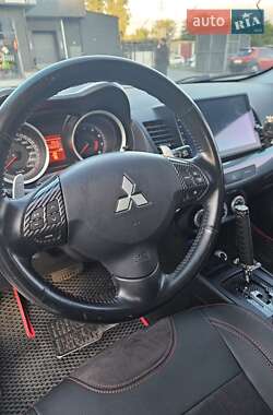 Хэтчбек Mitsubishi Lancer 2009 в 