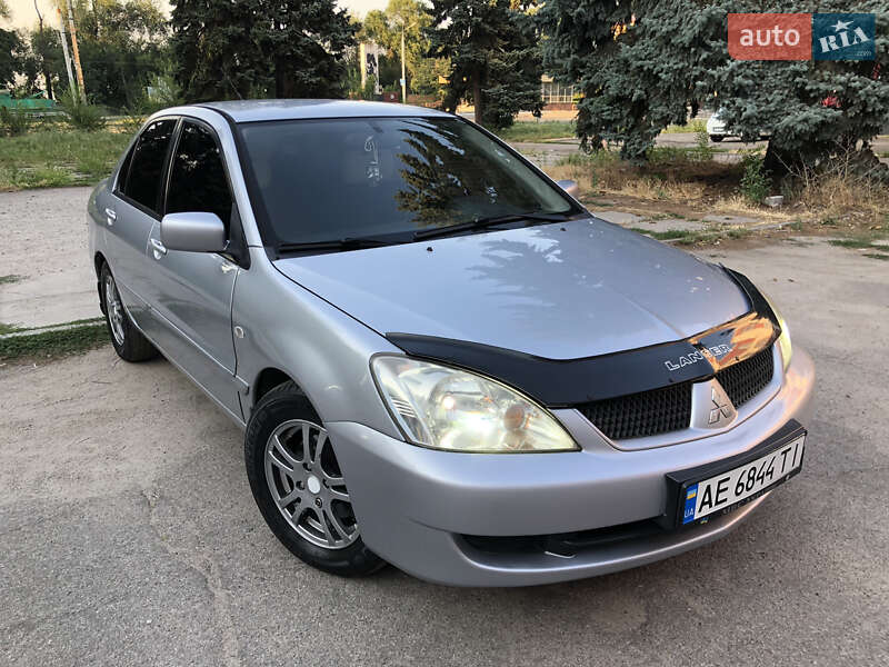 Седан Mitsubishi Lancer 2005 в 