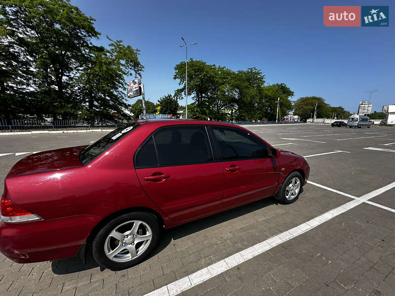 Седан Mitsubishi Lancer 2004 в Одесі