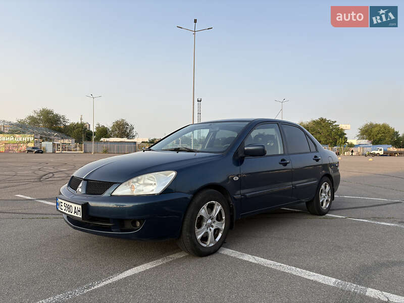 Седан Mitsubishi Lancer 2008 в Днепре