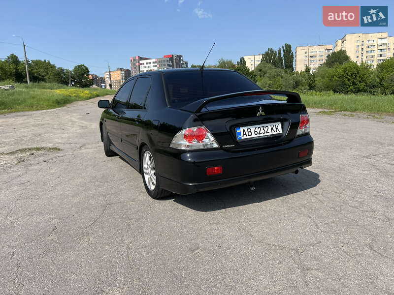 Седан Mitsubishi Lancer 2006 в Виннице