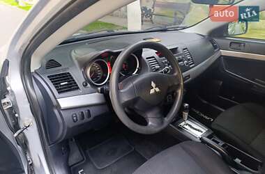 Седан Mitsubishi Lancer 2009 в 