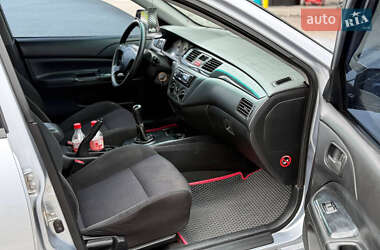 Седан Mitsubishi Lancer 2005 в 