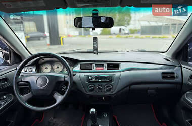 Седан Mitsubishi Lancer 2005 в 