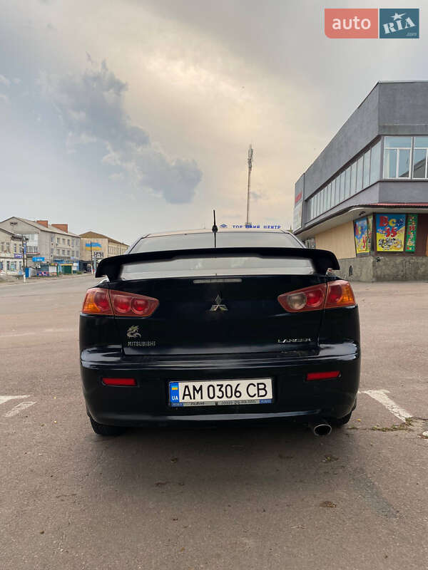 Седан Mitsubishi Lancer 2007 в Радомышле