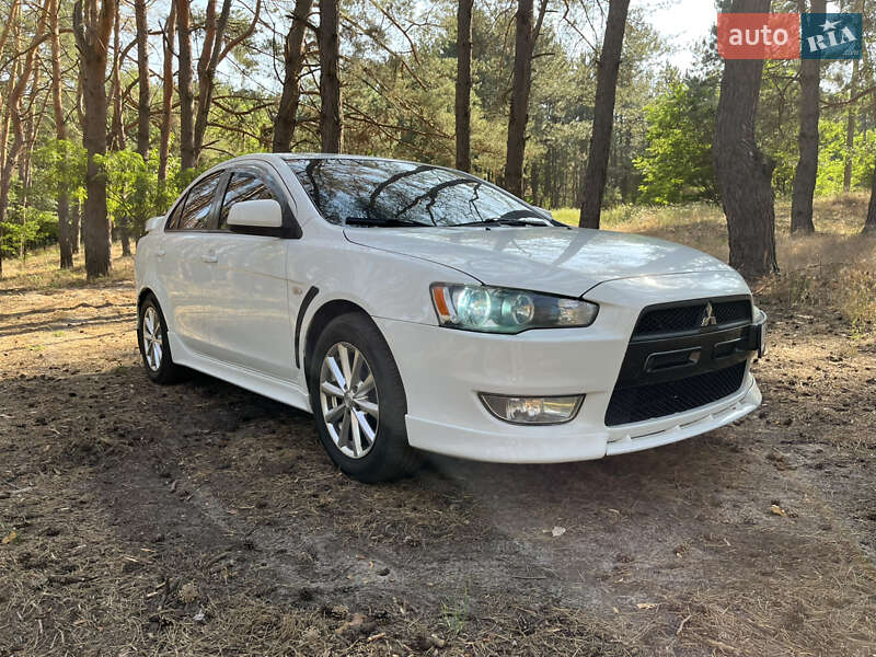 Седан Mitsubishi Lancer 2009 в Запоріжжі