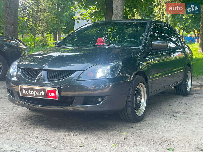 Mitsubishi Lancer 2003