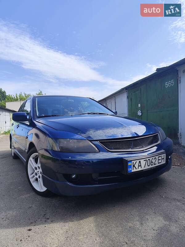 Седан Mitsubishi Lancer 2006 в Киеве