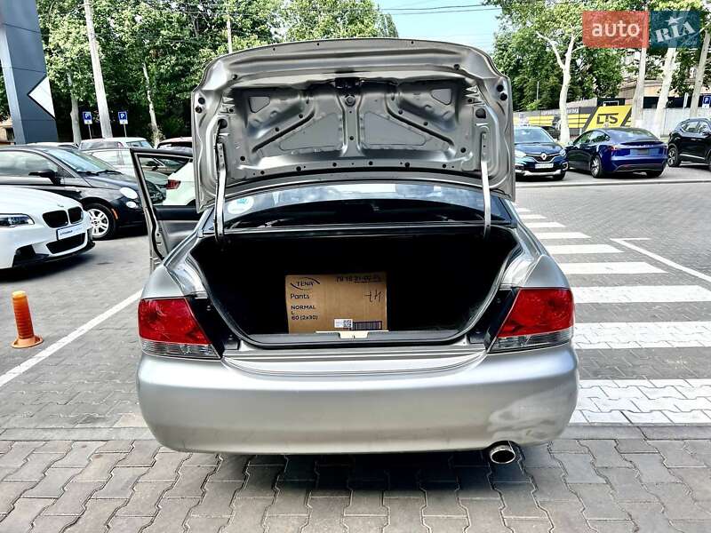 Седан Mitsubishi Lancer 2007 в Одессе