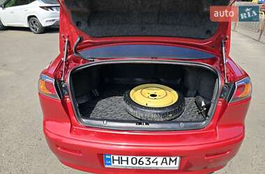 Седан Mitsubishi Lancer 2010 в 