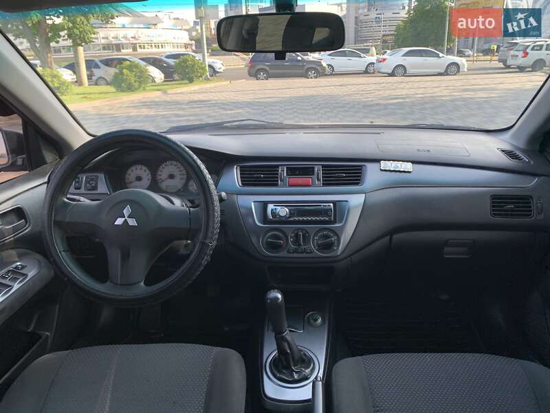 Седан Mitsubishi Lancer 2008 в Днепре