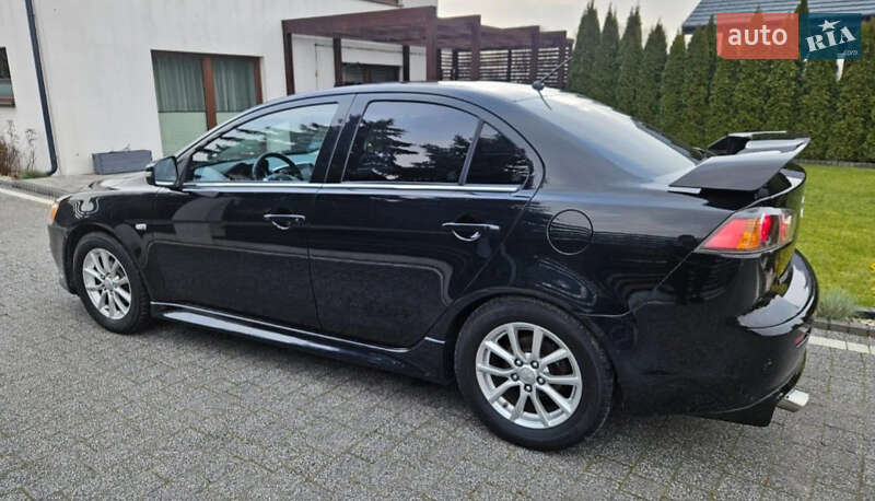 Седан Mitsubishi Lancer 2012 в Николаеве