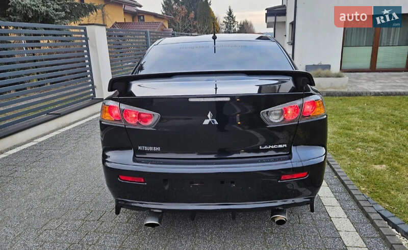 Седан Mitsubishi Lancer 2012 в Николаеве