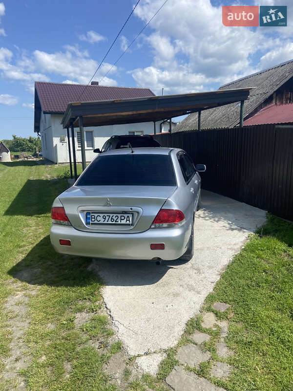 Седан Mitsubishi Lancer 2006 в Львові