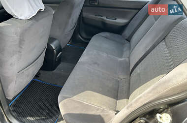 Седан Mitsubishi Lancer 2004 в 