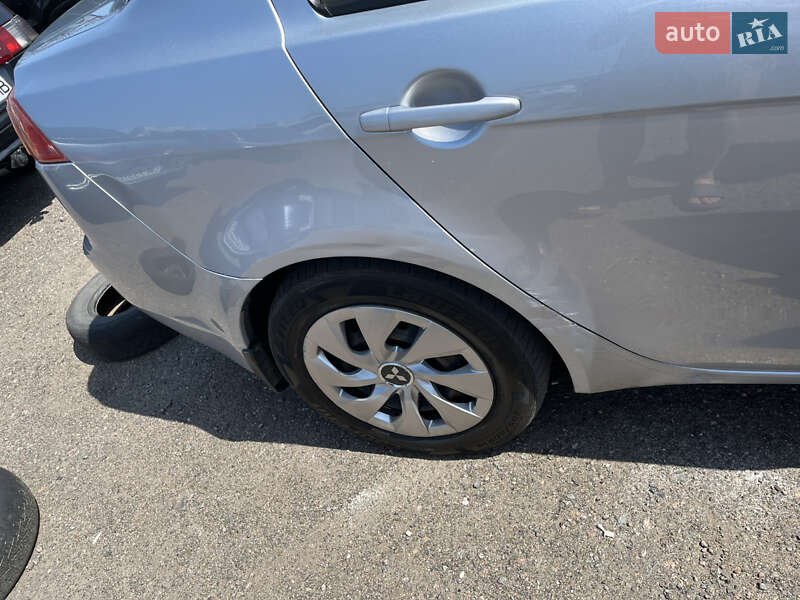 Седан Mitsubishi Lancer 2008 в Черкассах