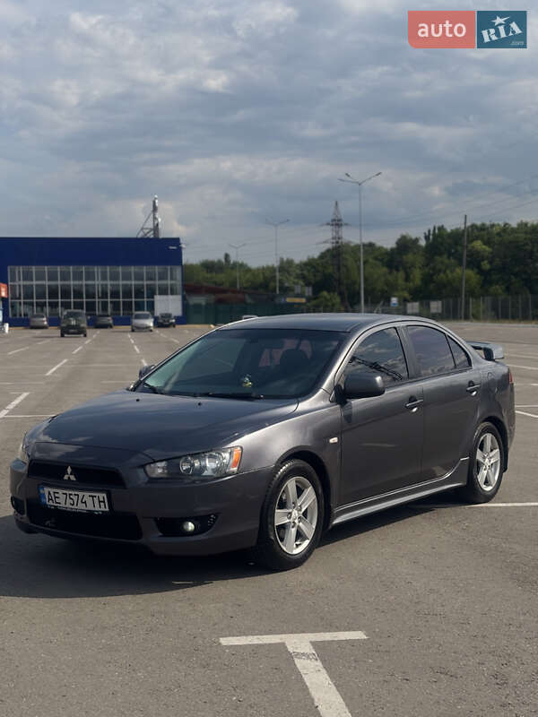 Седан Mitsubishi Lancer 2007 в Запорожье