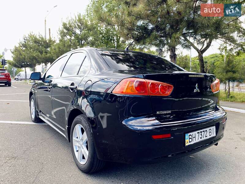 Седан Mitsubishi Lancer 2007 в Одессе