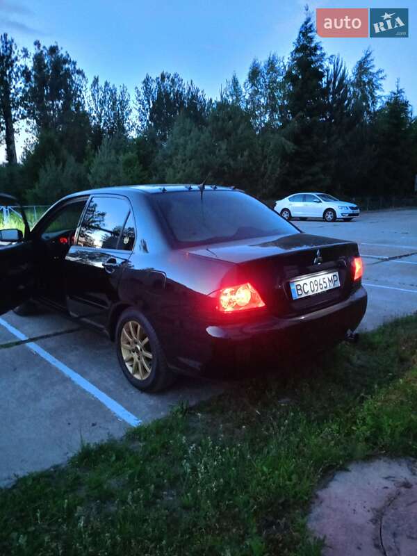 Седан Mitsubishi Lancer 2008 в Львові