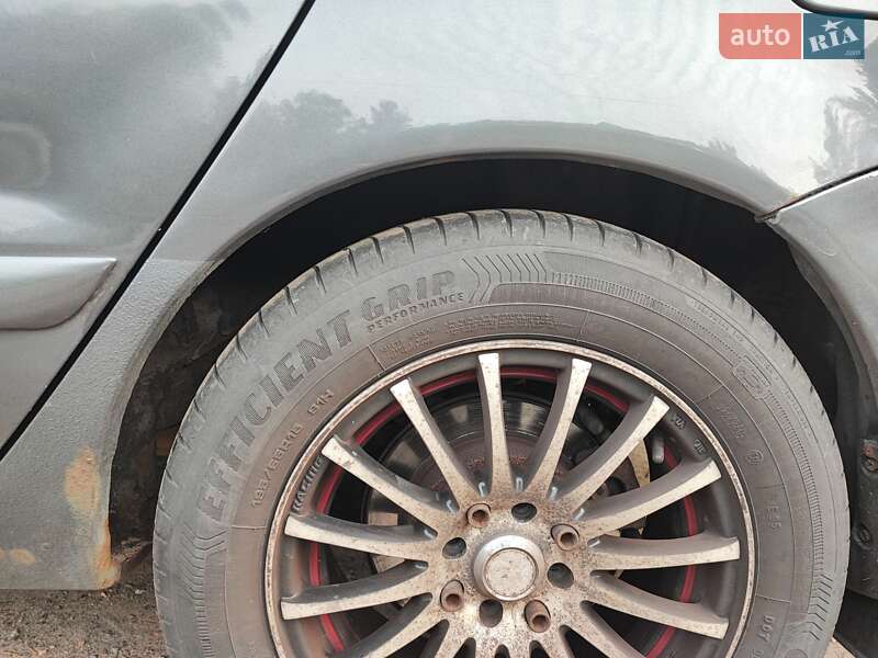 Седан Mitsubishi Lancer 2005 в Вышгороде