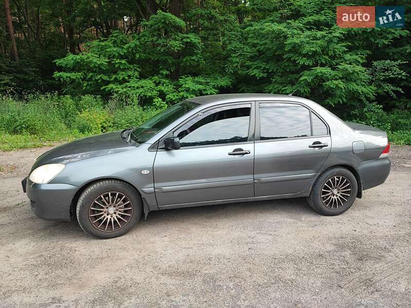 Седан Mitsubishi Lancer 2005 в Вышгороде