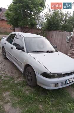 Седан Mitsubishi Lancer 1994 в Люботине