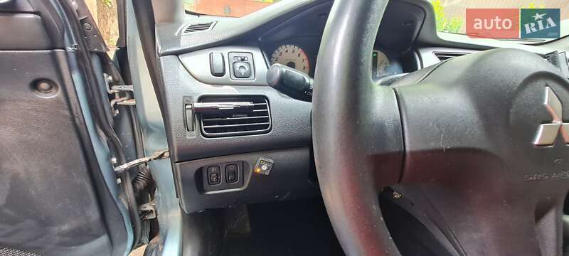 Седан Mitsubishi Lancer 2008 в Киеве