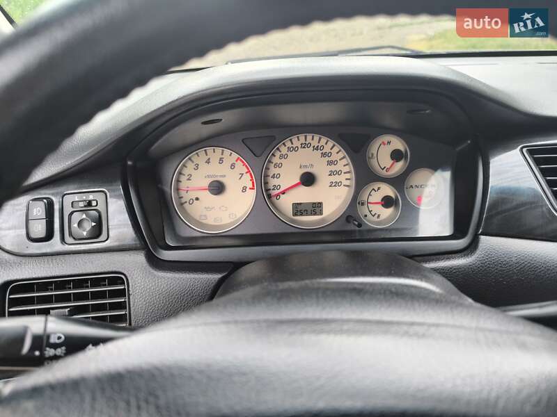 Седан Mitsubishi Lancer 2005 в Машевке
